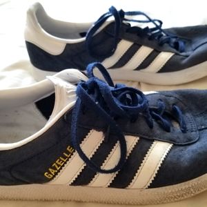Adidas Classic Men’s Lowtop Blue Shoes Gazelles